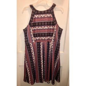 Printed, high neck dress